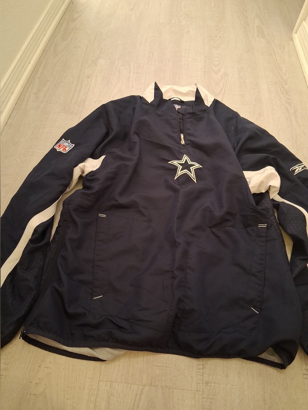 Vintage NFL Rbk Dallas Cowboys Jacket Men's Medium M Navy Blue Spellout